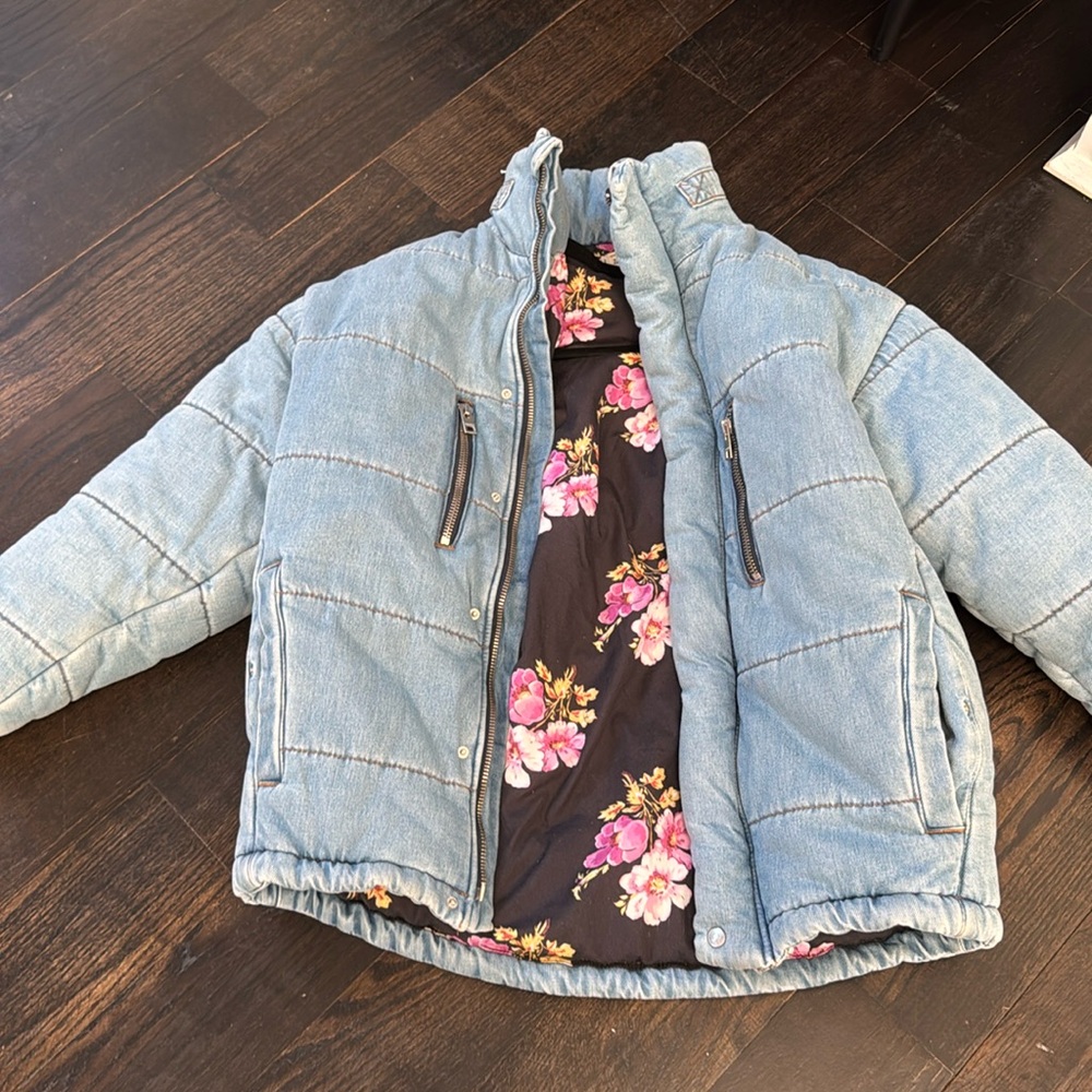 zadig and voltaire denim puffer size medium. worn 2x